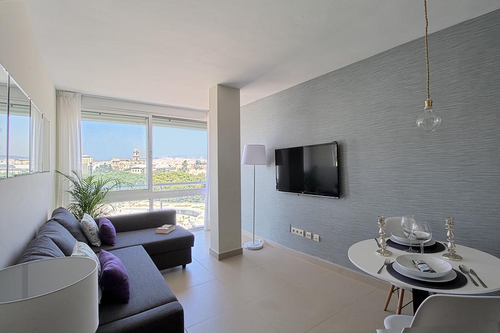 Apartamentos Malagueta Urban Beach Malaga Exterior photo